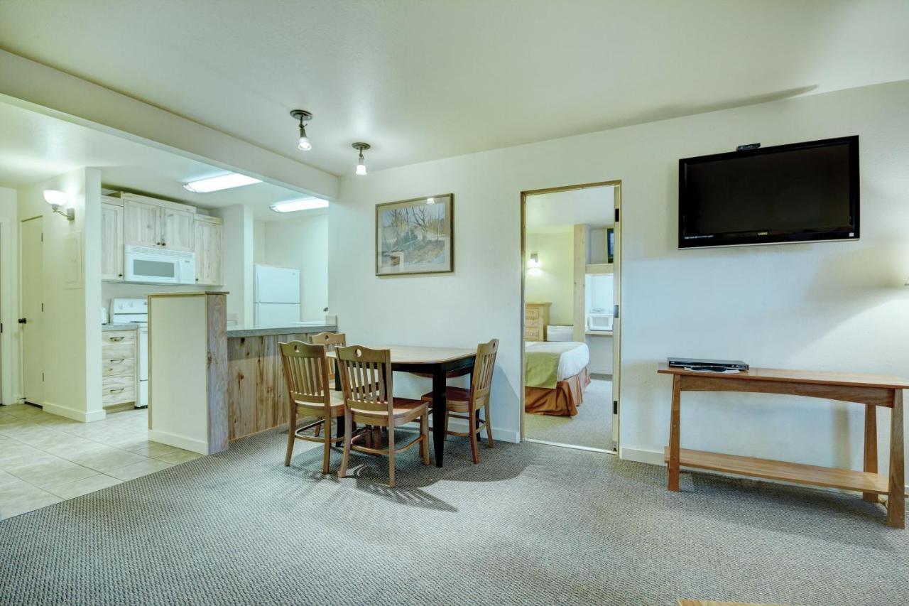 Seventh Mountain Resort Deschutes River Woods Dış mekan fotoğraf
