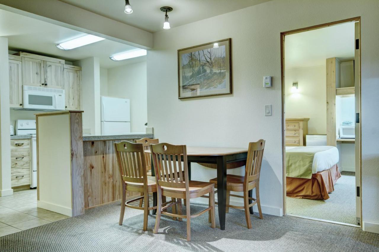 Seventh Mountain Resort Deschutes River Woods Dış mekan fotoğraf